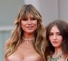 "Inapproprié et inconscient", "gênant" : Heidi Klum pose en lingerie avec sa fille et choque à nouveau les internautes