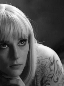 "Corps qui jouissent", "Amour à plusieurs" : ce film sulfureux à découvrir gratuitement en ligne est une fable féministe "très crue et culottée sur le sexe"