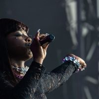 “Si Theodora perd aux NRJ Music Awards, vous êtes tous racistes” : pourquoi les NRJ Music Awards font déjà polémique