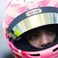 "60 000 tweets de haine" : cette influenceuse victime de sexisme au GP Explorer, l'événement sportif de Squeezie, brise le silence