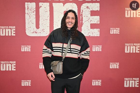 Lors d'un interlude, le rappeur a fait une blague sur son régisseur, Lucas.