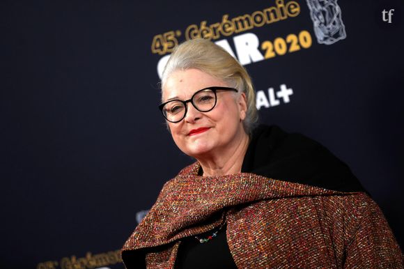 Les millions d'admirateurices de la superstar Josiane Balasko jubilent. Et vont même jusqu'à citer la grande Agnès Varda pour saluer son geste, osé et sincère. "Rides et tutti quanti avec classe et élégance= kiffe", "Agnès Varda ne disait elle pas: il n’y a qu’un seul âge: vivant !", "Cette photo est très belle, le bonheur en toute simplicité", "Oh adorables toutes les deux, qu'est ce que vous êtes solaire Josiane, vous êtes un bonheur"