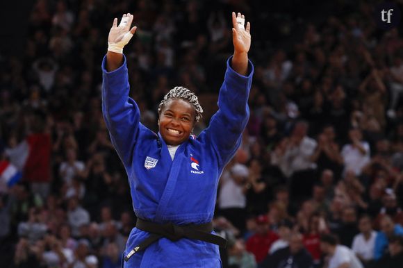 Romane Dicko, deux fois championne olympique de judo, est la cible d'attaques grossophobes. Sur ses réseaux sociaux, elle réagit et somme d'arrêter les "blagues" les plus vaseuses : "ca ne fait plus rire"