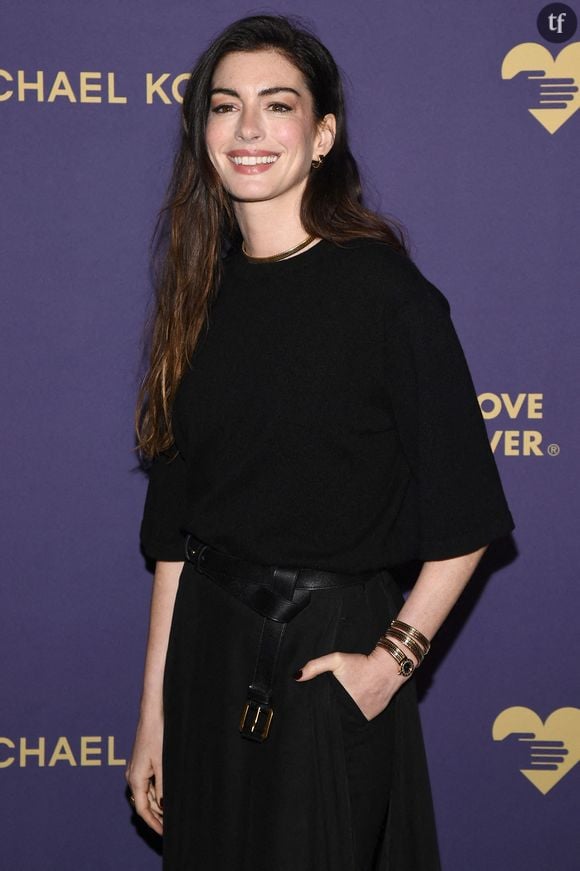 Pour l'occasion, l'Américaine avait opté pour une longue robe en dentelle noire légèrement transparente.