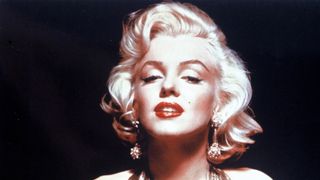 Marilyn Monroe a révolutionné à jamais notre vision de la santé mentale (bien avant Britney Spears), on te raconte pourquoi