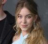 "Avec lui ?", "Elle est de plus en plus décevante", "Son downfall n'en finit pas", "Elle ruine tout en ce moment" : Sydney Sweeney au coeur d'une relation hyper controversée