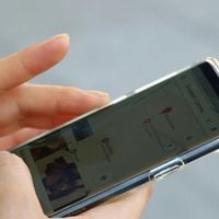 “Je vis un calvaire” : revenge porn, menaces de mort… l’ex de cette célèbre influenceuse placée en garde à vue