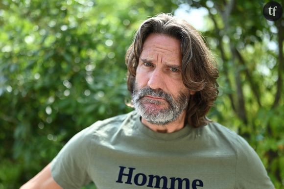 "Ce n'est pas parce qu'on est une victime qu'on est un bon écrivain", tacle Frédéric  Beigbeder  face à Christine Angot dans un débat controversé