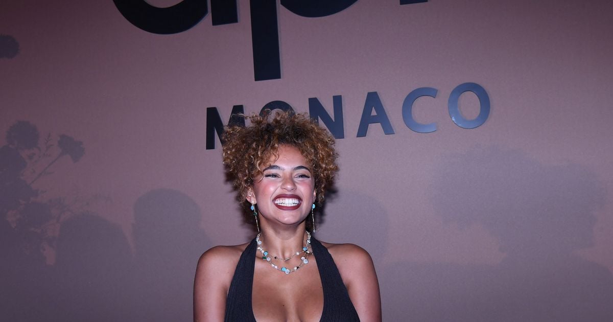 "Robe trop décolletée" : cette influenceuse tente un look élégant à Cannes mais est victime de sexisme