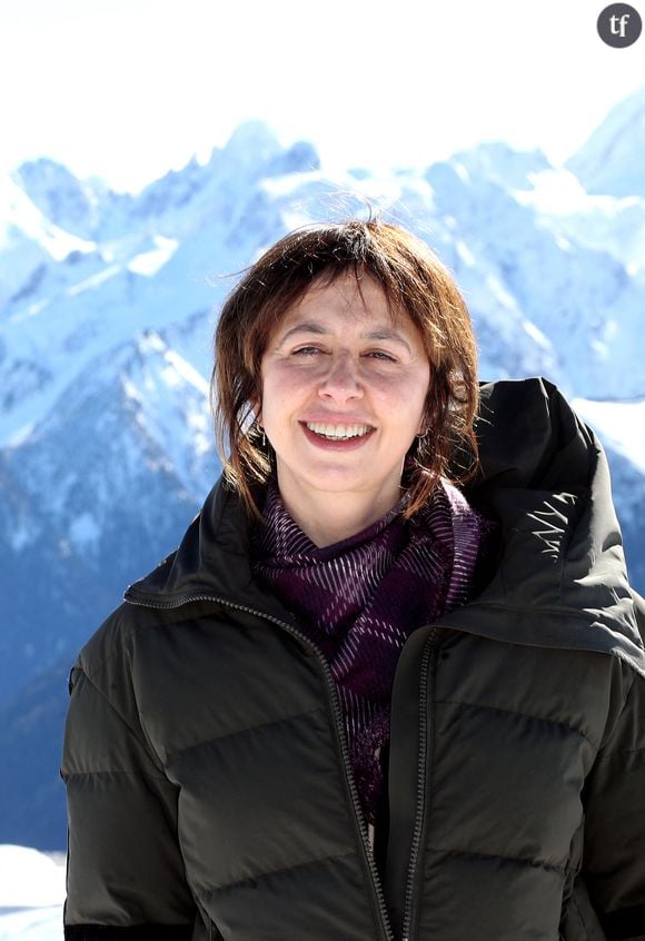 "Parler de l'assassinat de Marie Trintignant, c'était pas assez glamour !", tacle Lio, au micro de RTL, en 2025. "Je crois que c'est très évident, a-t-elle expliqué. (...) Je l'ai vécu de l'intérieur, je me suis vue absolument mise de côté par tout le métier parce que ce n'était pas glamour d'être une femme battue et que j'avais décidé de ne pas le cacher. Et parce que ce n'était pas glamour et surtout très hystérique et très fou de parler de l'assassinat de Marie Trintignant, que je n'appelle pas un meurtre parce qu'il [Bertrand Cantat, ndlr] y a longtemps pensé. Moi, ma carrière a été mise sous cloche".

Une prise de parole à ne jamais oublier. Et qui en dit long.