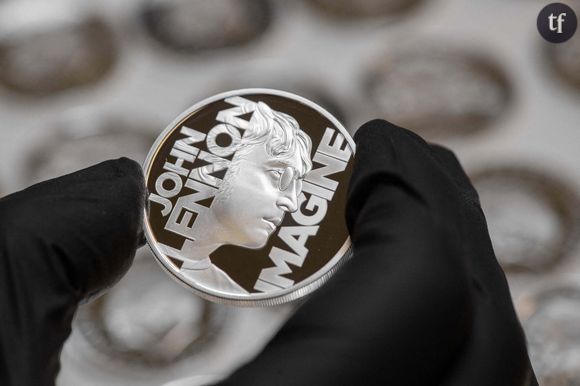 Le 6 avril, Seb a publié sur sa chaîne Youtube un documentaire intitulé "L'histoire Folle des Beattles".