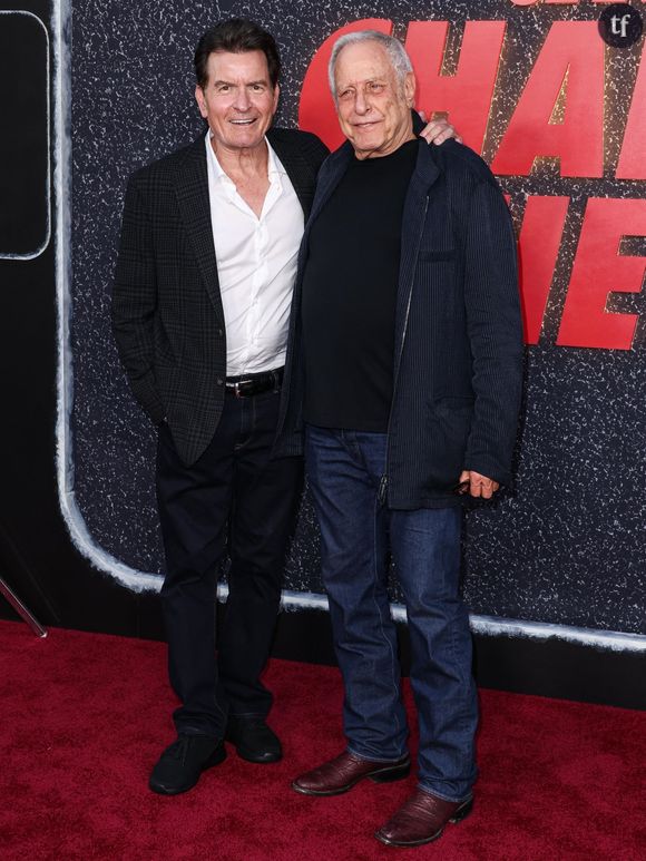 Addictions, scandales sexuels, les controverses se sont multipliées à son égard dans les années 90 et 2000, entraînant son inévitable chute, et traversée du désert. Charlie Sheen, ce sont aussi des faits de violences conjugales, envers au moins l'une de ses nombreuses ex épouses.
Et c'est là que le bas blesse. « Il ne montre dans cette émission qui lui est dédiée aucun remords sincère pour toutes les choses terrifiantes qu'il a faites », dénonce le Guardian, fleuron de la presse britannique.