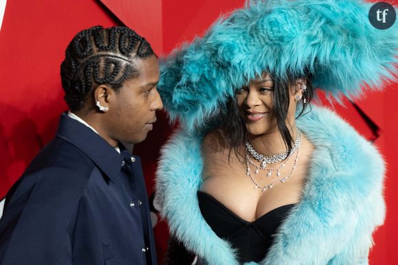 En mai 2023, après le MET Gala, Rihanna avait posté une photo d'elle et son compagnon, avec en légende "Voici la mariée". Un mois après, lors d'un concert privé donné par Spotify lors du Lions Festival à Cannes, le rappeur a dédicacé une chanson à Rihanna, présente dans le public, en s'exclamant : "Je voudrais dédicacer ce morceau à ma magnifique épouse présente avec nous ce soir". Rihanna et ASAP Rocky s'amusent à brouiller les pistes et ce petit jeu semble les amuser et faire parler les fans (qui spéculent régulièrement sur une grossesse de la star...).