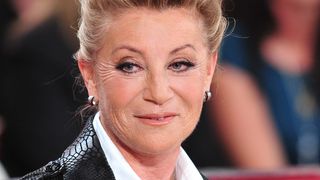 "L'argent, c'est la liberté pour les femmes", défend cette chanteuse française iconique