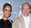 Vincent Cassel et Narah Baptista ont été photographiés sur une plage d'Ipanema, au Brésil, le 10 mars.