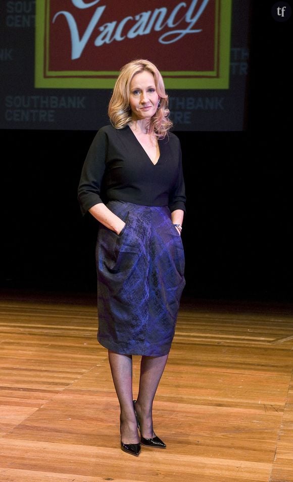 Mondialement, planétairement connue pour sa saga Harry Potter, JK Rowling l'est désormais presque tout autant pour ses saillies transphobes.