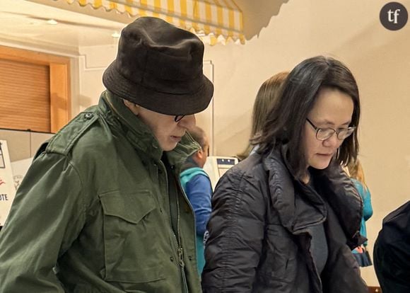 “C’est sa fille !” : Woody Allen 89 ans se livre sur son mariage très controversé avec son ancienne belle-fille 54 ans et déclenche la furie des internautes