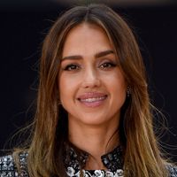“La fille a l’air plus vieille que la mère” : à 17 ans, la fille de Jessica Alba choque les internautes