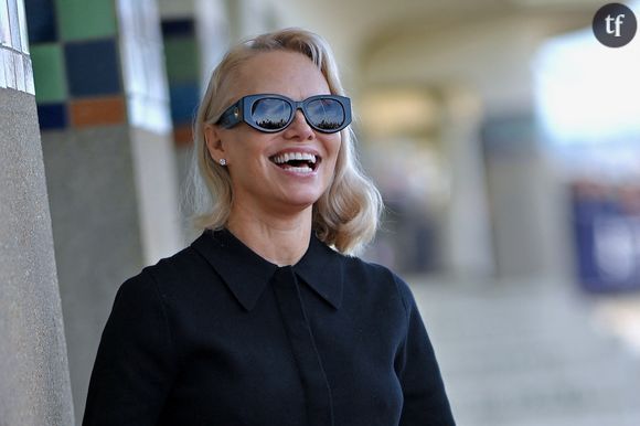 "Je ne participe pas et je ne participerai jamais à des opérations de communication", a-t-elle assuré lors de son discours sur scène, après avoir reçu le Deauville Talent Award. "Ce serait une condamnation à mort. Je suis une personne authentique. Je suis superstitieuse en amour. Et je n’ai pas envie de partager le moindre détail de ma vie amoureuse. Elle ne se construit et ne se défait qu'en quelques jours, semaines ou mois dans une culture médiatique prompte à la juger et à l'abîmer", a-t-elle poursuivi.