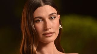 "Elle va devoir porter plainte contre tout internet !" : Hailey Bieber victime de cyber-harcèlement, la star va faire appel à un avocat