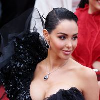 "Quatre neurones se rencontrent", "Culture du vide" : Nabilla et Kim Kardashian réunies, les misogynes sont de sortie