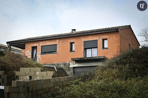 "Et ce type trouvé une nouvelle petite amie de sa prison? Elle doit aimer les bad boys ! C’est fou", "certaines femmes ont vraiment un grain.", "Déjà pour être sa petite ami elle doit pas être très nette", "Comment peut-on être une petite amie avec un type pareil ???", "Comment peut on avoir envie de l’avoir comme ami ou pire comme petit ami ??? Faut m’expliquer". Preuve en est que l'Affaire Cédric Jubillar fait encore beaucoup réagir.