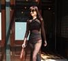 A en croire des internautes et enquêteurs en herbe, Dakota se la jouerait comme Diana. A l'image de la regrettée Lady Di, Dakota Johnson arborerait tout simplement... Une revenge dress. Vous savez, cette robe flamboyante portée par la princesse Diana suite aux aveux d'adultère du prince Charles. Devenue synonyme de "revanche" jubilatoire et émancipatrice dans l'inconscient collectif. Revendiquer son style pour mieux envoyer valser les goujats...