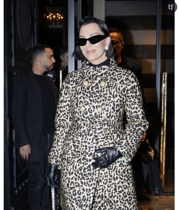 "Incroyable !", "Comment c'est possible ?" : Kris Jenner méconnaissable à 70 ans, elle choque Internet avec son nouveau visage