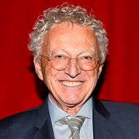 "Il faut séparer l'homme de l'œuvre" : Nelson Monfort justifie le maintien de cet animateur à l'antenne malgré sa condamnation