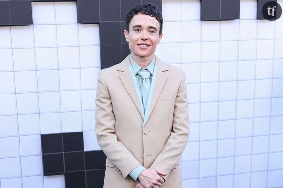 "Sublime ce couple" : cet acteur transgenre pose aux côtés de sa copine, ses fans l'acclament (de quoi inquiéter J.K. Rowling)