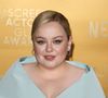 Elle éblouit tout, Nicola Coughlan. Mais ses choix stylistiques ne font pas toujours l'unanimité. La preuve avec cette flamboyante tenue de diva déployée en plein Cannes... Un fashion faux pas pour la star de Bridgerton ? Nicola Coughlan défraie la chronique, partout où elle passe !