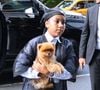 Récemment, Blue Ivy, la fille de Beyoncé, ou encore Giulia Sarkozy, la fille de Carla Bruni, ont fait face aux mêmes remarques sur les réseaux sociaux.