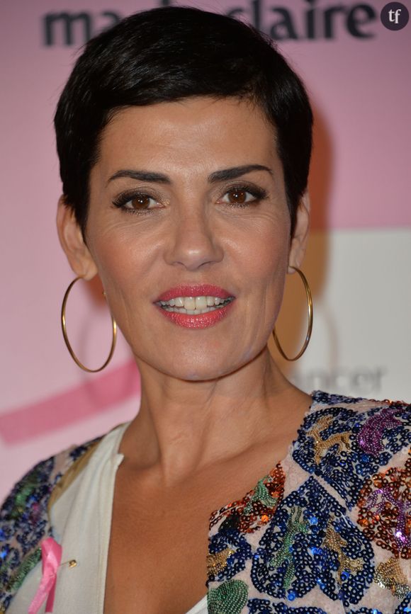 Sur ses réseaux sociaux, elle défend sa liberté de sexa, l'espace d'une vidéo abondamment visionnée et commentée. On l'écoute ainsi, sur les images à retrouver ci-dessous : "C'est pas possible de penser qu'une femme de cinquante ans elle est vieille, qu'une femme de soixante ans elle est vieille..."