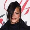 "Elle a morflé sévère", "Grosse et difforme" : deux mois après avoir accouché, Rihanna pose sur le tapis rouge et subit des critiques sur son corps post-partum
