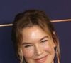 "Trop de Photoshop là", "C'est insultant ces photos" : Renée Zellweger "méconnaissable" dans Vogue ? Les fans sont impitoyables