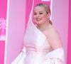 Nicola Coughlan est l’une des actrices les plus iconiques des Chroniques des Bridgerton. Comédienne “plus size”, victime de grossophobie, elle refuse cependant d’être associée au mouvement body positive, qui défend la diversité des corps. Pourquoi ?