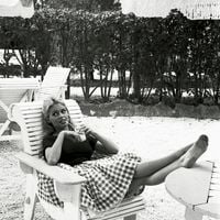 “Ma vie a été plusieurs vies” : ce que révèle ce documentaire inédit sur cette icône du cinéma français