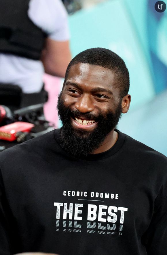 "Tous les hommes sont responsables, tous", affirme Cédric Doumbé face aux violences sexistes et sexuelles, dénonçant le slogan "Not All Men"