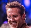 Ryan Reynolds “odieux” avec un enfant sur le tapis rouge du TIFF, la vidéo fait un énorme bad buzz