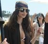 Qui a dit que le nu était réservé aux musées ? EmRata démontre régulièrement le contraire sur ses réseaux sociaux. Entre deux chroniques littéraires et quelques interviews fleuve où elle étaye ses convictions politiques - multiples et très incarnées - la mannequin la plus célèbre au monde multiplie les autoportraits en bikini, en lingerie, mais aussi... Complètement nue. Quitte à provoquer la censure des plateformes.