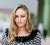 Sur Instagram, une pluie de commentaires a par exemple insinué que Vanessa Paradis était plus à son avantage que Lily Rose Depp. Au coeur de la critique : la tenue de la jeune femme, jugée "affreuse" et "mémérisante".