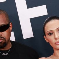 "Elle portait des vêtements", "Une bien meilleure version d'elle" : Bianca Censori méconnaissable sur ces photos avant sa rencontre avec Kanye West