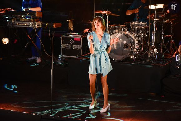 Et aujourd'hui, c'est plus globalement l'industrie musicale qu'elle rhabille pour l'hiver. Dans une interview tour à tour intime et politique...