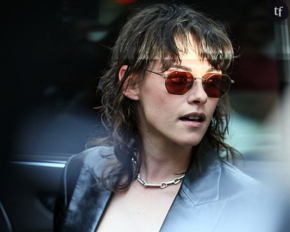 « Et Donald, si tu ne m'aimais pas à l'époque, tu ne m'aimeras probablement pas maintenant non plus, parce que je présente le SNL et que je suis, genre, tellement gay, mec. »