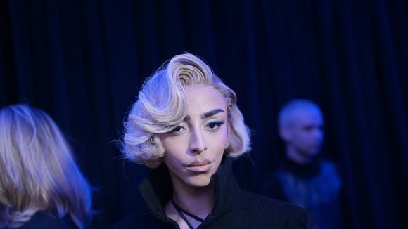 "Je me prenais carrément des raids sur les réseaux sociaux" : Bilal Hassani dénonce la haine homophobe qu'il suscite en ligne