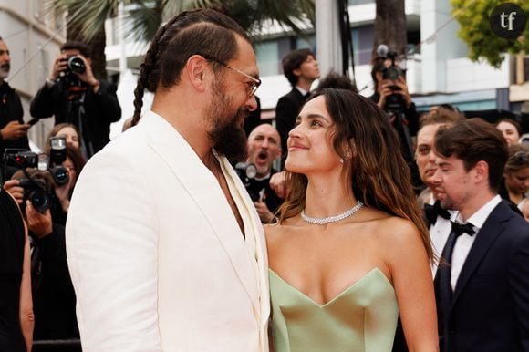 Adria Arjona a publié des photos sur Instagram, le 1e août, à l'occasion de l'anniversaire de son petit-ami Jason Momoa.
