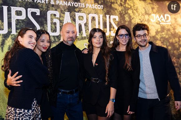 Margaux Terrou sur le plateau du show Bel et bien ensemble de la journaliste Agathe Le Caron brise le complexe des fesses des femmes. "Trop grosses, trop plates", les fesses peinent à satisfaire la moitié de la population.