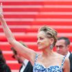 "Sex symbol absolu" : Sharon Stone pose nue à 67 ans sur ces photos "iconiques" et sulfureuses