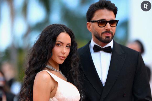"Non à l'exploitation animale !", “il est drogué !” : Nabilla et Thomas Vergara en plein bad buzz après cette vidéo lunaire avec des lions