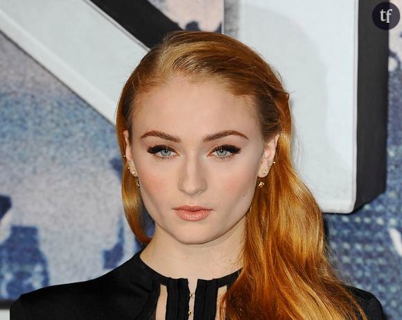 Sophie Turner n’en serait pourtant pas à son premier film d’action. Celle qui est actuellement en procédure de divorce avec Joe Jonas a incarné Jean Grey dans deux films de la franchise X-Men. On imagine que si le casting se porte sur elle, c’est pour une bonne raison et ce sera rafraîchissant d’avoir une version du personnage qui se détache plus des précédentes.